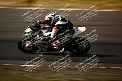 media/Feb-16-2024-CRA (Fri) [[3bc3e7055d]]/Group B/Session 7 (Turn 1)/